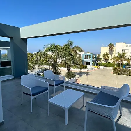 Faros Luxury
